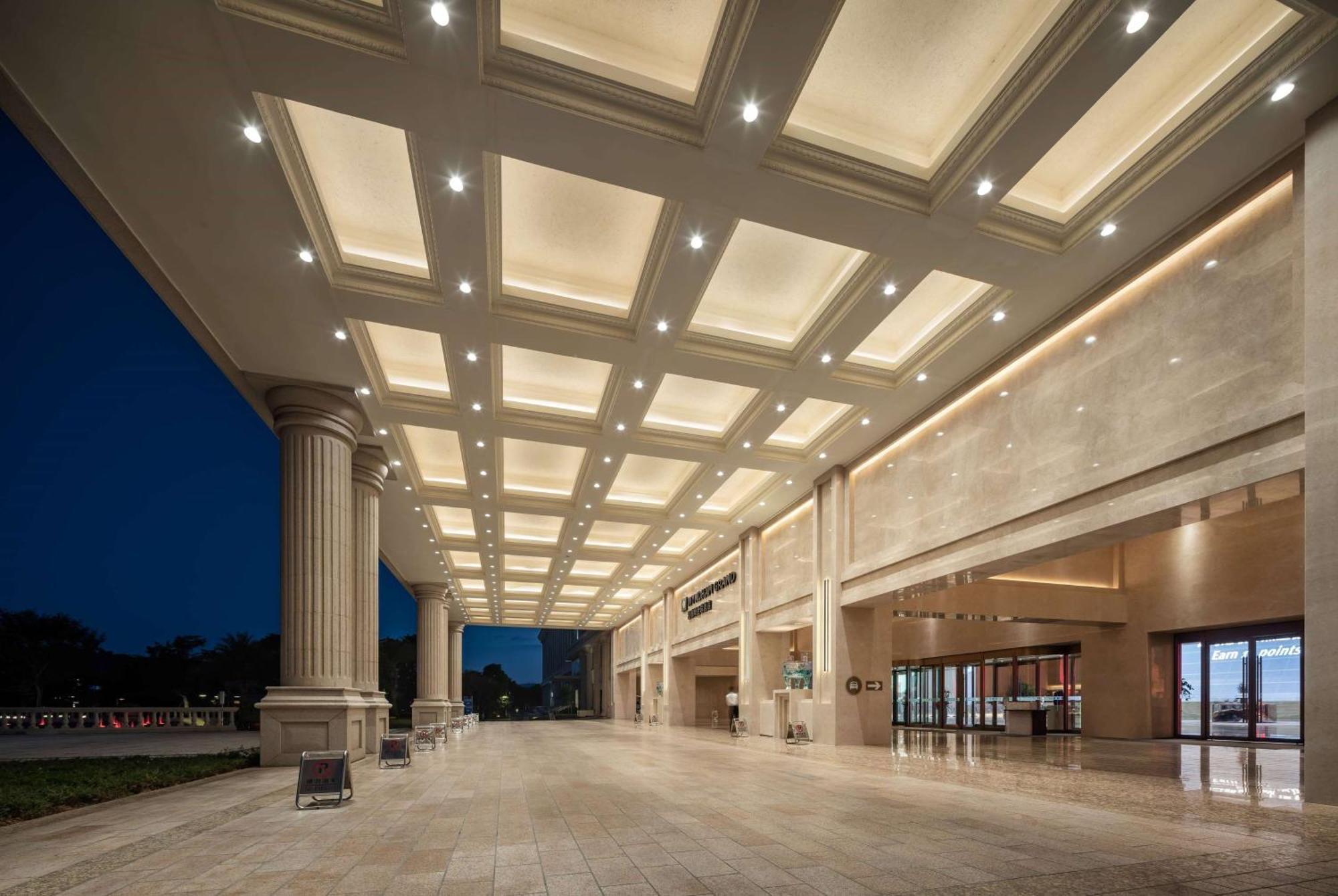 Готель Wyndham Grand Zhaoqing Downtown Екстер'єр фото
